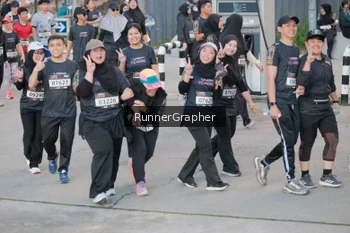 Runner Photo 1624154