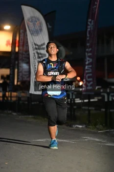 Runner Photo 1624333
