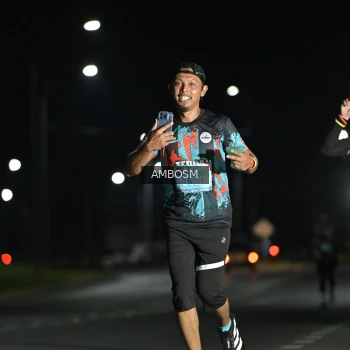 Runner Photo 1624371
