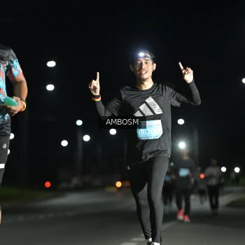 Runner Photo 1624374
