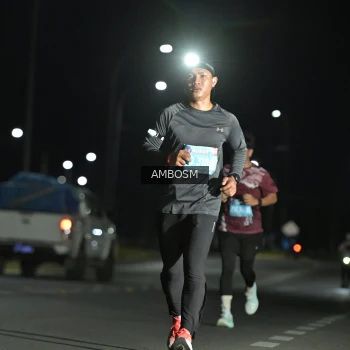 Runner Photo 1624393