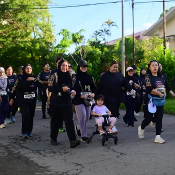 Runner Photo 1624444