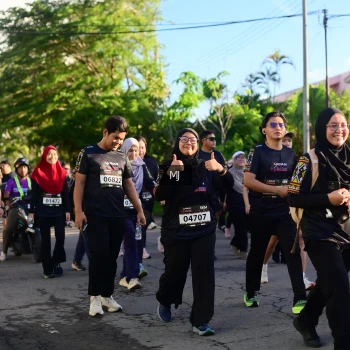 Runner Photo 1624454
