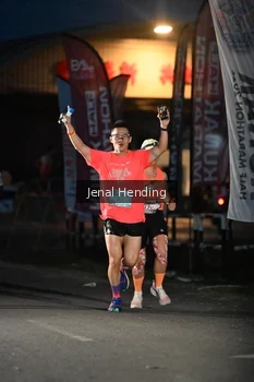 Runner Photo 1624502