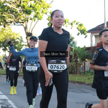 Runner Photo 1624583
