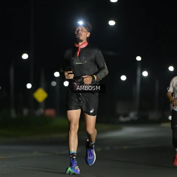 Runner Photo 1624596