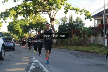 Runner Photo 1624614