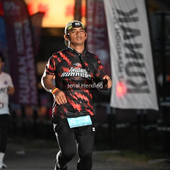 Runner Photo 1624672