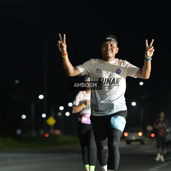 Runner Photo 1624711