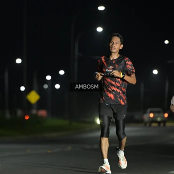 Runner Photo 1624718