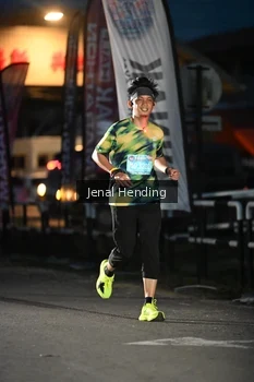 Runner Photo 1624733