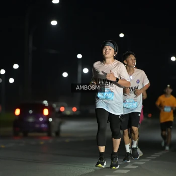 Runner Photo 1624737