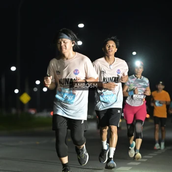 Runner Photo 1624753