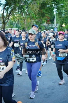 Runner Photo 1624808