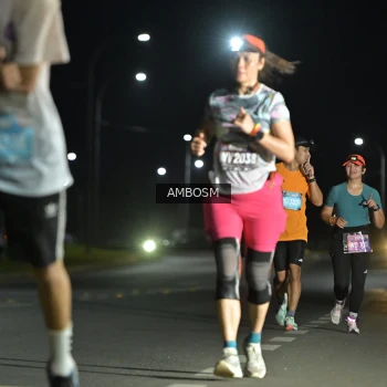 Runner Photo 1624812