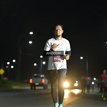 Runner Photo 1624851