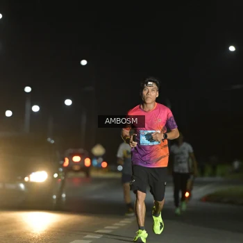 Runner Photo 1624855