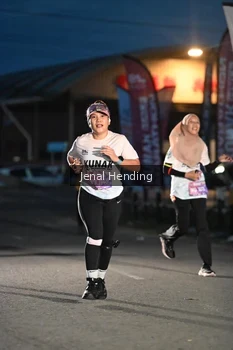 Runner Photo 1624890