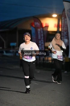 Runner Photo 1624911