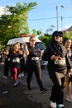 Runner Photo 1624950