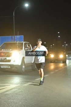 Runner Photo 1625015