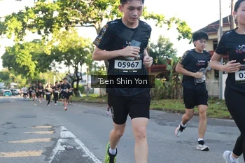 Runner Photo 1625046
