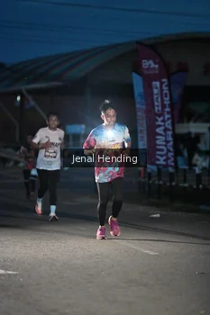 Runner Photo 1625104