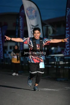 Runner Photo 1625150