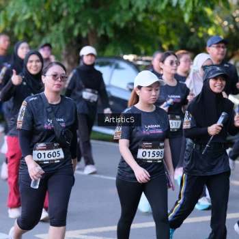 Runner Photo 1625154