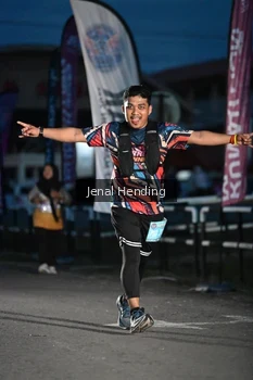Runner Photo 1625156