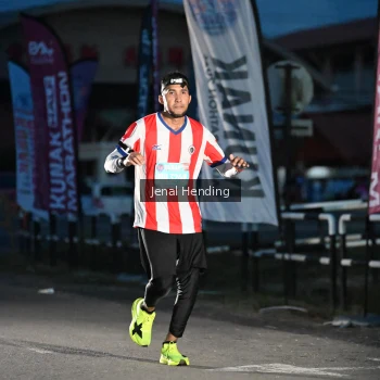 Runner Photo 1625174