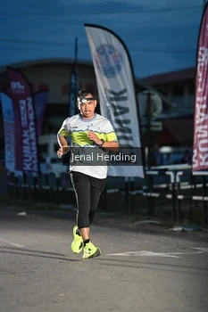 Runner Photo 1625272