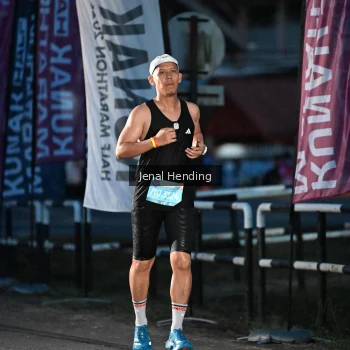 Runner Photo 1625408