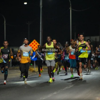 Runner Photo 1625529