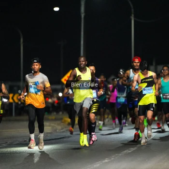Runner Photo 1625562