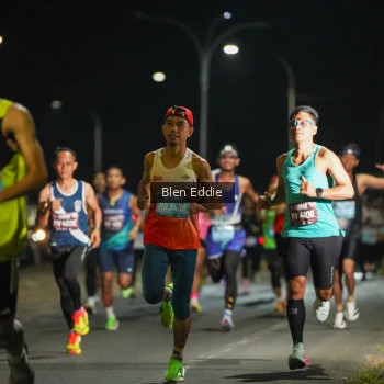 Runner Photo 1625616