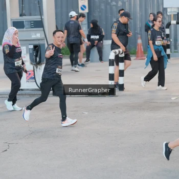 Runner Photo 1625688