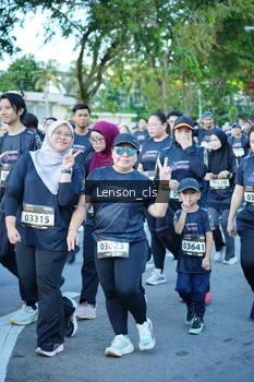Runner Photo 1625699