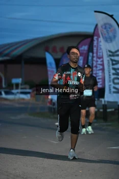 Runner Photo 1625734