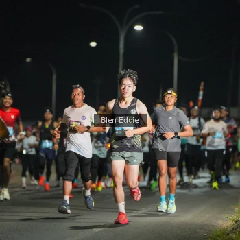 Runner Photo 1625789