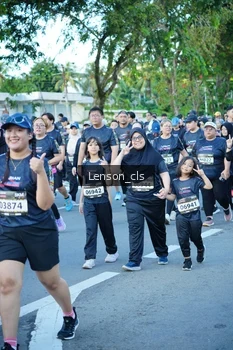 Runner Photo 1625796
