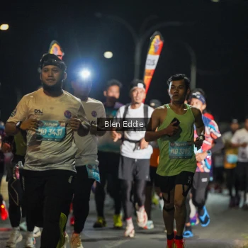 Runner Photo 1625805