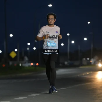 Runner Photo 1625860