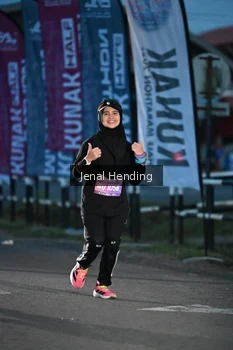 Runner Photo 1625896