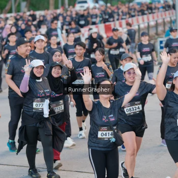 Runner Photo 1625899
