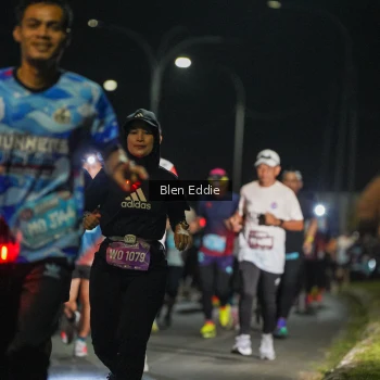 Runner Photo 1625927