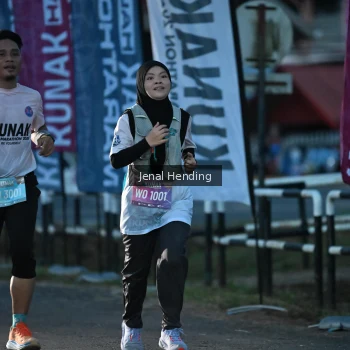 Runner Photo 1625954