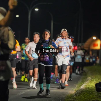 Runner Photo 1626015
