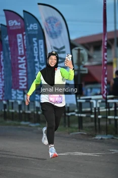 Runner Photo 1626031
