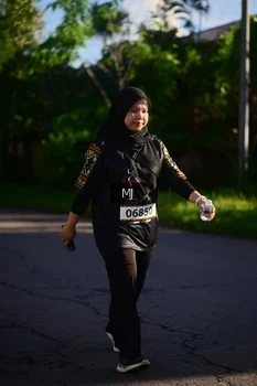 Runner Photo 1626046